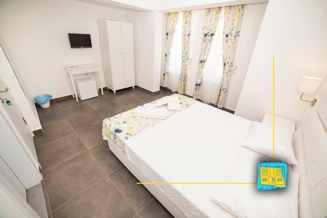 Nilia Butik Otel Бозджаада Экстерьер фото